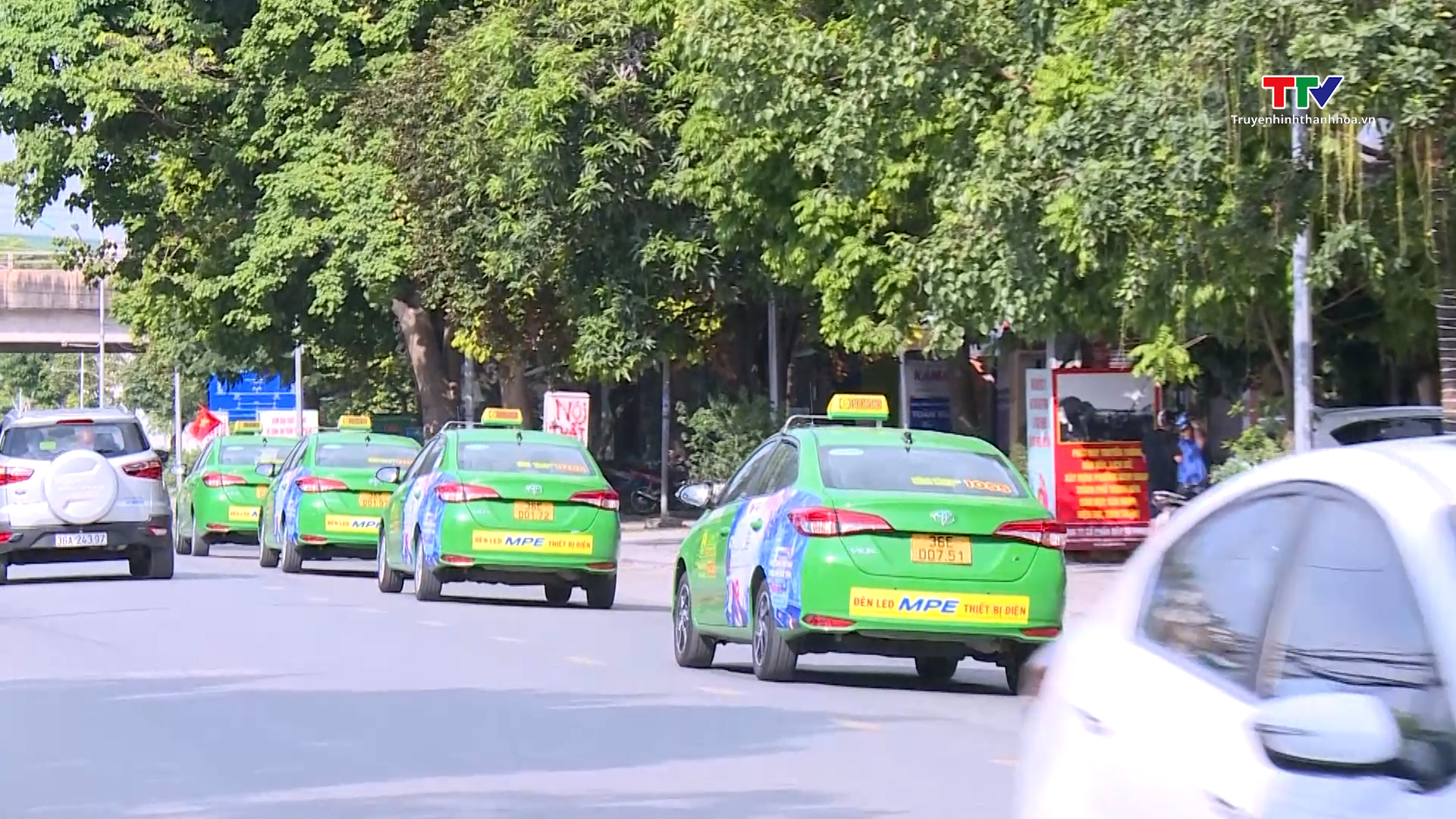 Các doanh nghiệp vận tải taxi chuẩn bị phương án phục vụ tết Dương lịch 2024