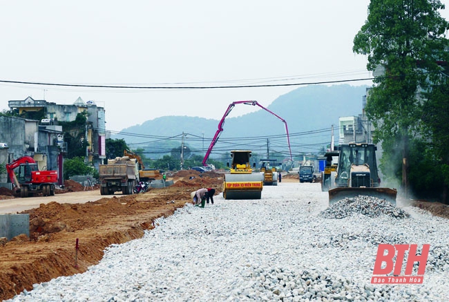 Đẩy nhanh tiến độ thực hiện Dự án Đại lộ Đông - Tây TP Thanh Hóa