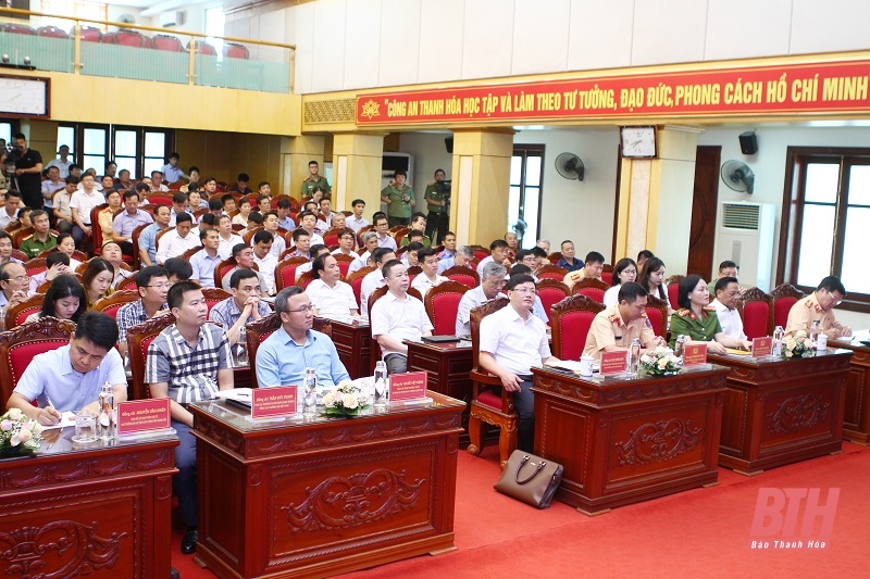 Thanh Hoá: Hội nghị tuyên truyền, đối thoại về công tác bảo đảm TTATGT và kiểm soát tải trọng xe