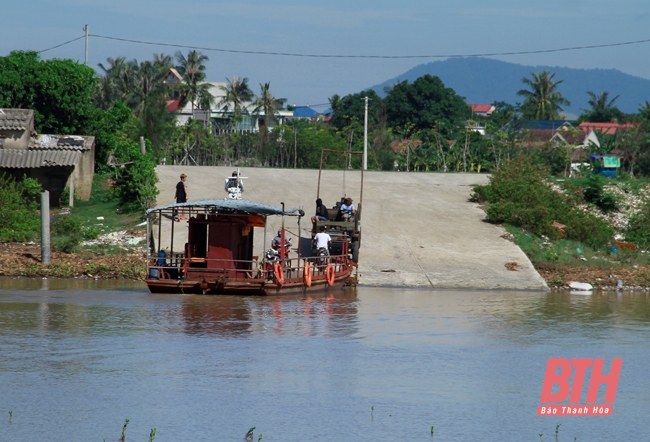 Thanh Hóa: Tăng cường công tác ATGT đường thủy tại các bến khách ngang sông