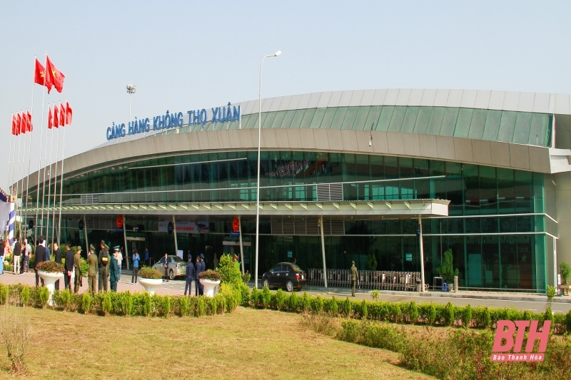Đề nghị các hãng hàng không khôi phục, tăng tần suất khai thác các đường bay kết nối với sân bay Thọ Xuân